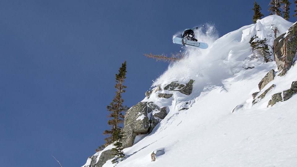 Nitro Team ProŠpecialista na snowboardy zo spoločnosti Sideways má slovo